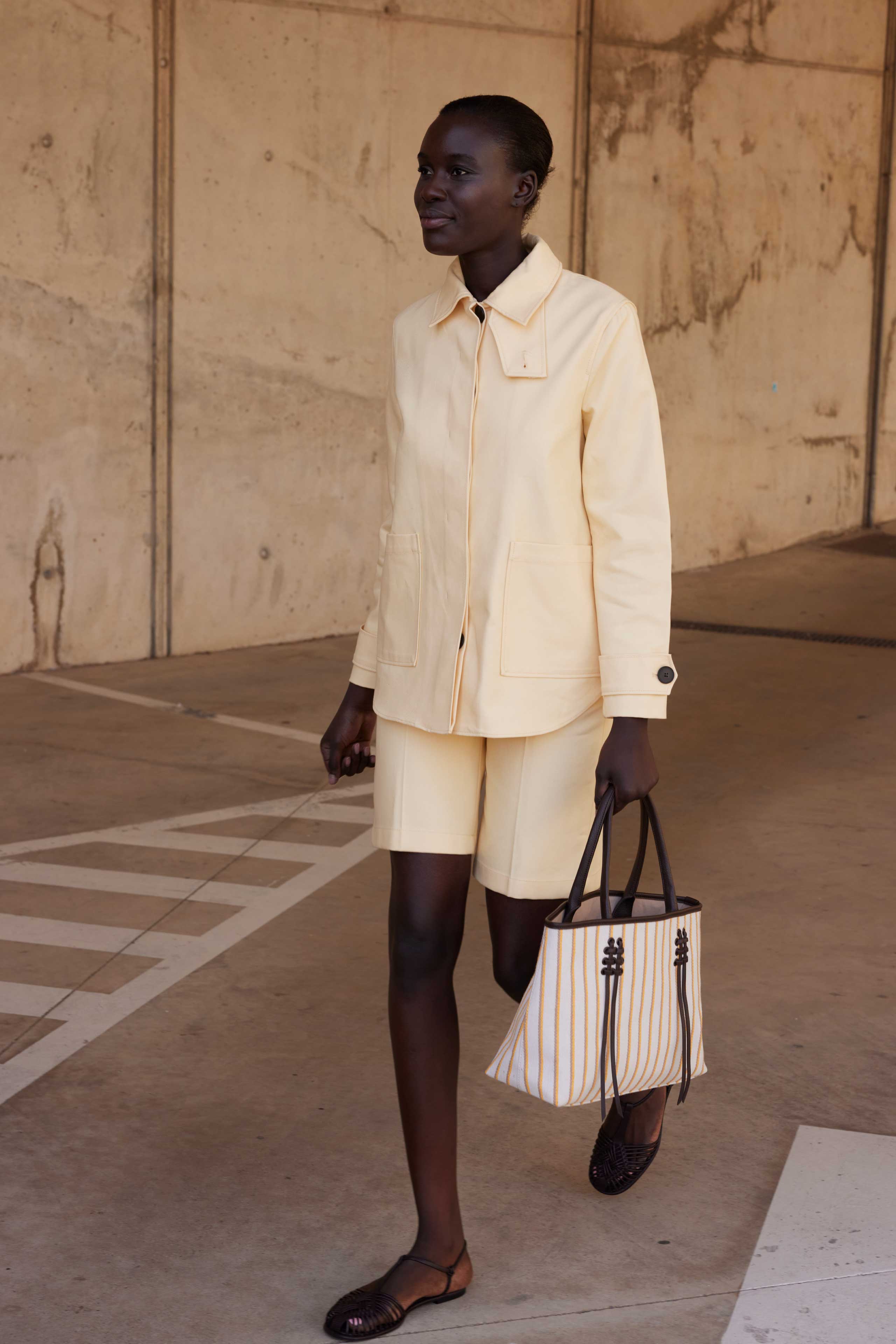 Benat Basket Small Beige Bag